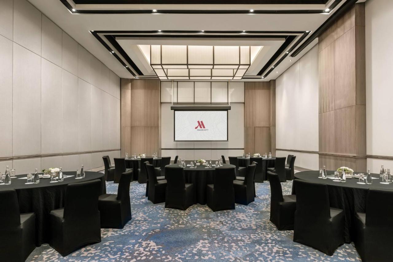 Clark Marriott Hotel Mabalacat Buitenkant foto